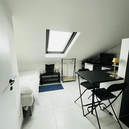 Joivy Compact Top-floor In Appartement Rapallo